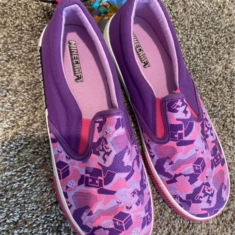 Brand New Purple Minecraft Shoes Size 5